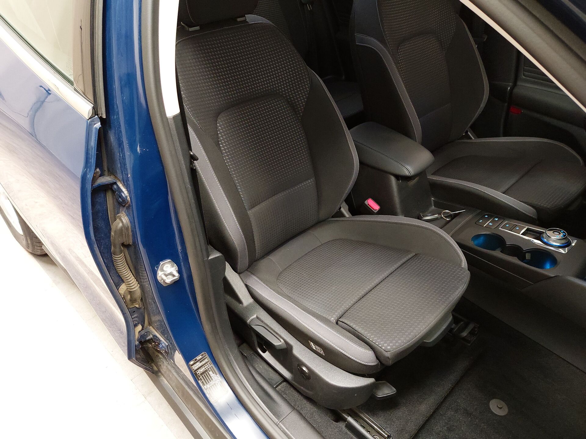 Ford Focus Turnier 2.0 EB Cool&Connect 2.0 EB Navi LED RFK 11