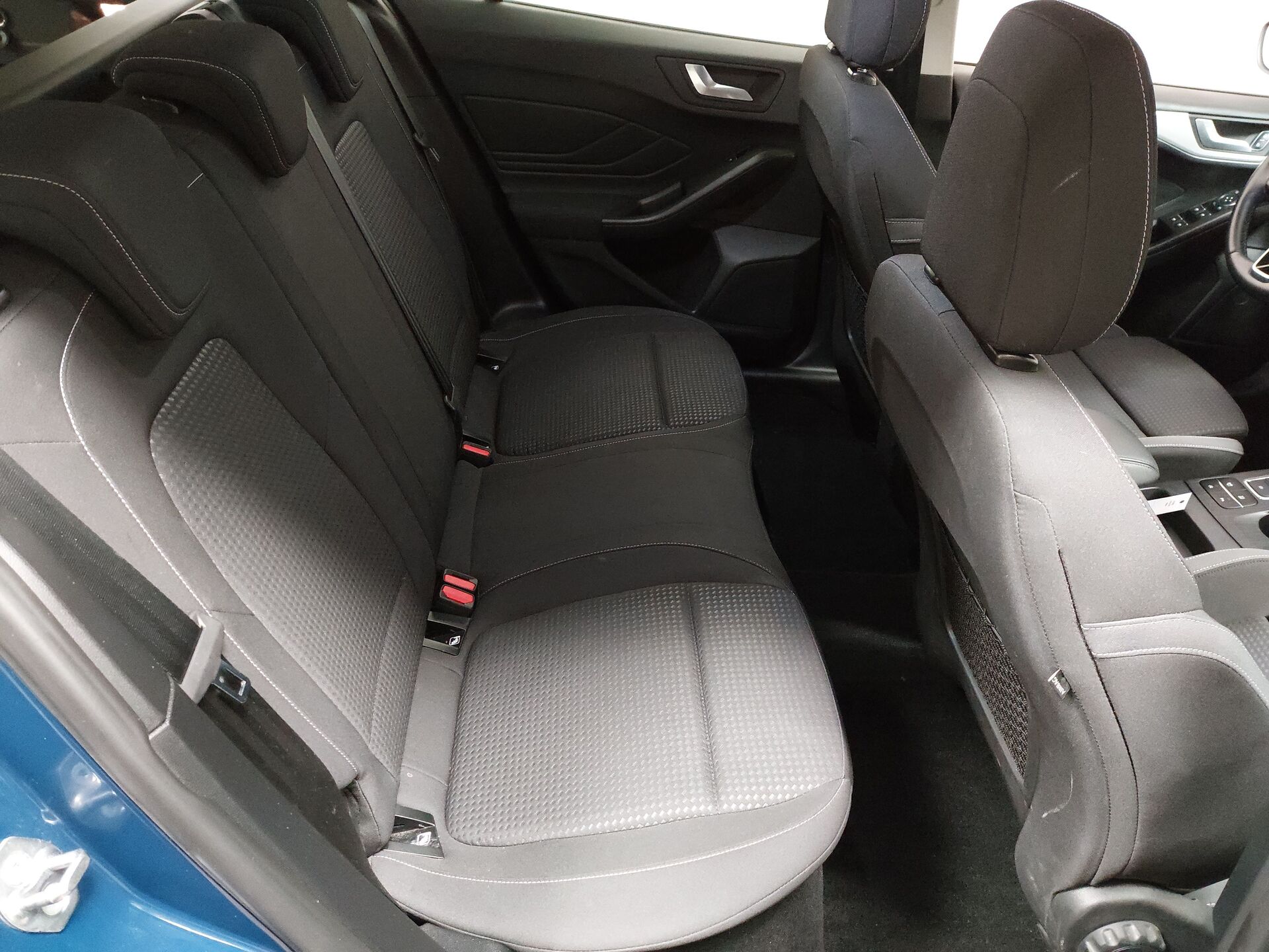Ford Focus Turnier 2.0 EB Cool&Connect 2.0 EB Navi LED RFK 13
