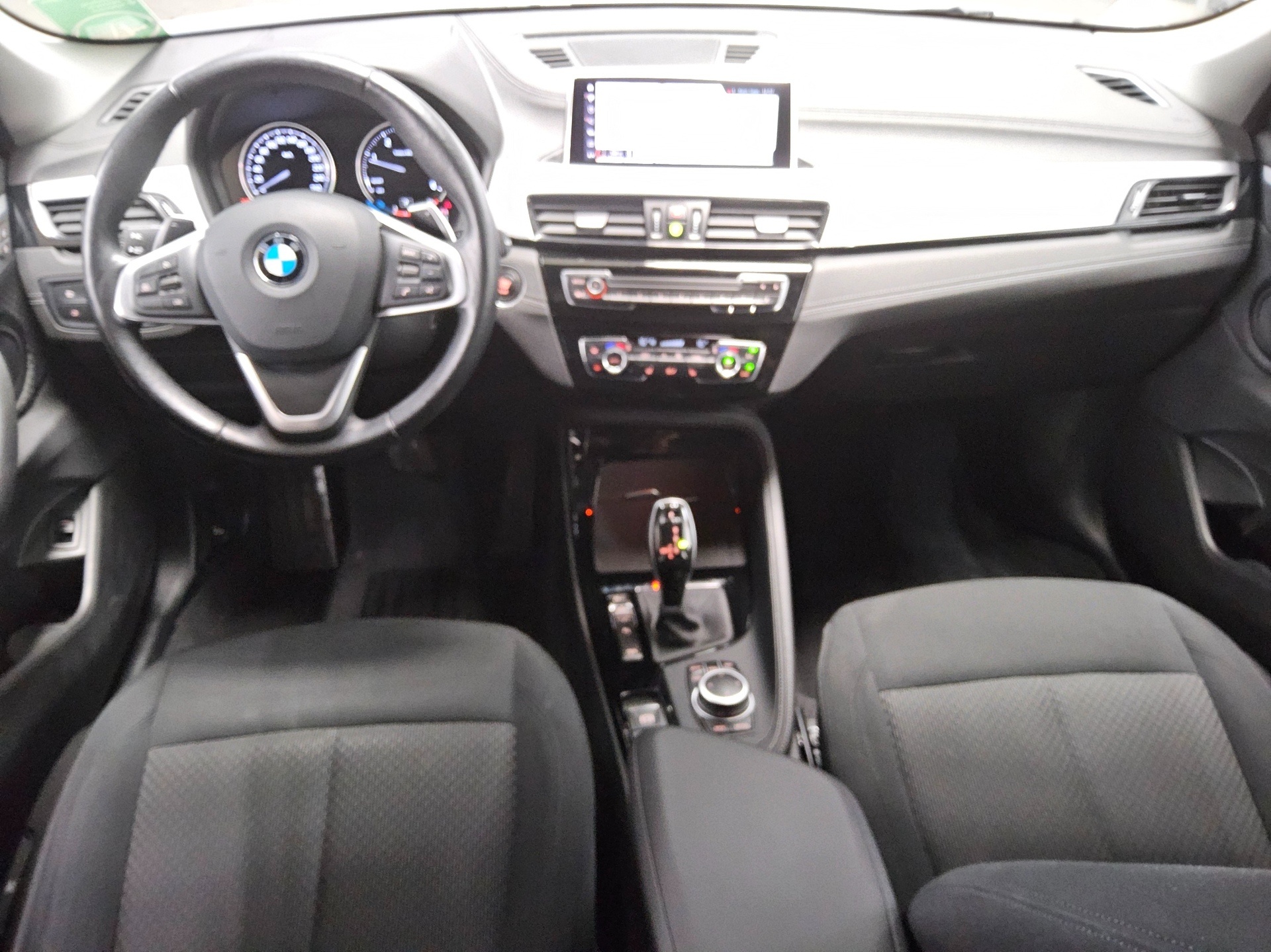BMW X2 xDrive20d Advantage Navi LED HiFi Kamera SHZ 5