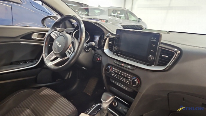 Kia cee'd Navi LED Shz RFK 8