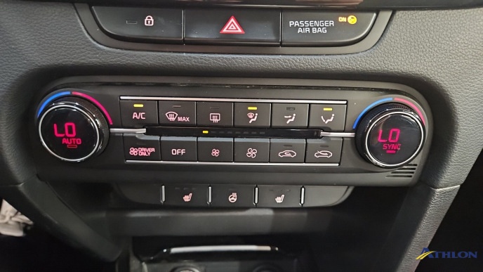 Kia cee'd Navi LED Shz RFK 9