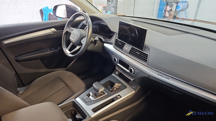 Audi Q5 NAVI KLIMAAUT LED RADIO AID 6