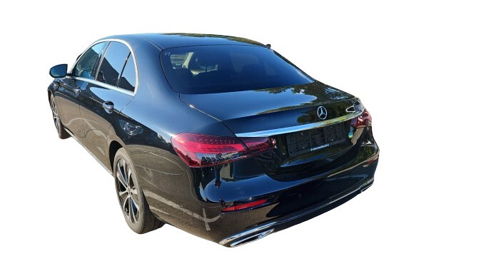 Mercedes-Benz E 200 Exclusive NAVI KLIMAAUT LED RADIO MFL 3