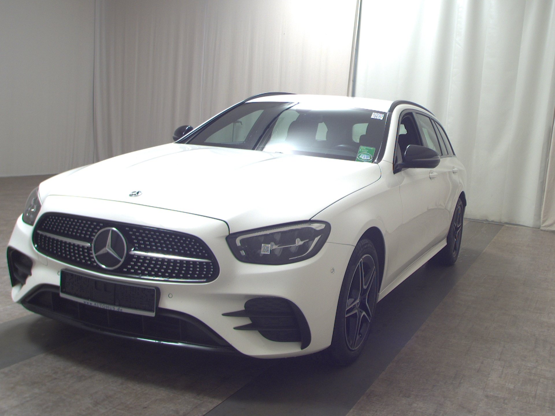 Mercedes-Benz E 300 T de AMG-Line Night Navi Widescreen LED 2