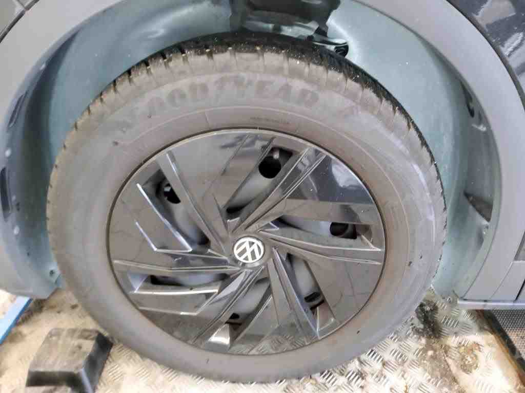 Volkswagen ID.4 Pure Performance PDC LED ACC 12