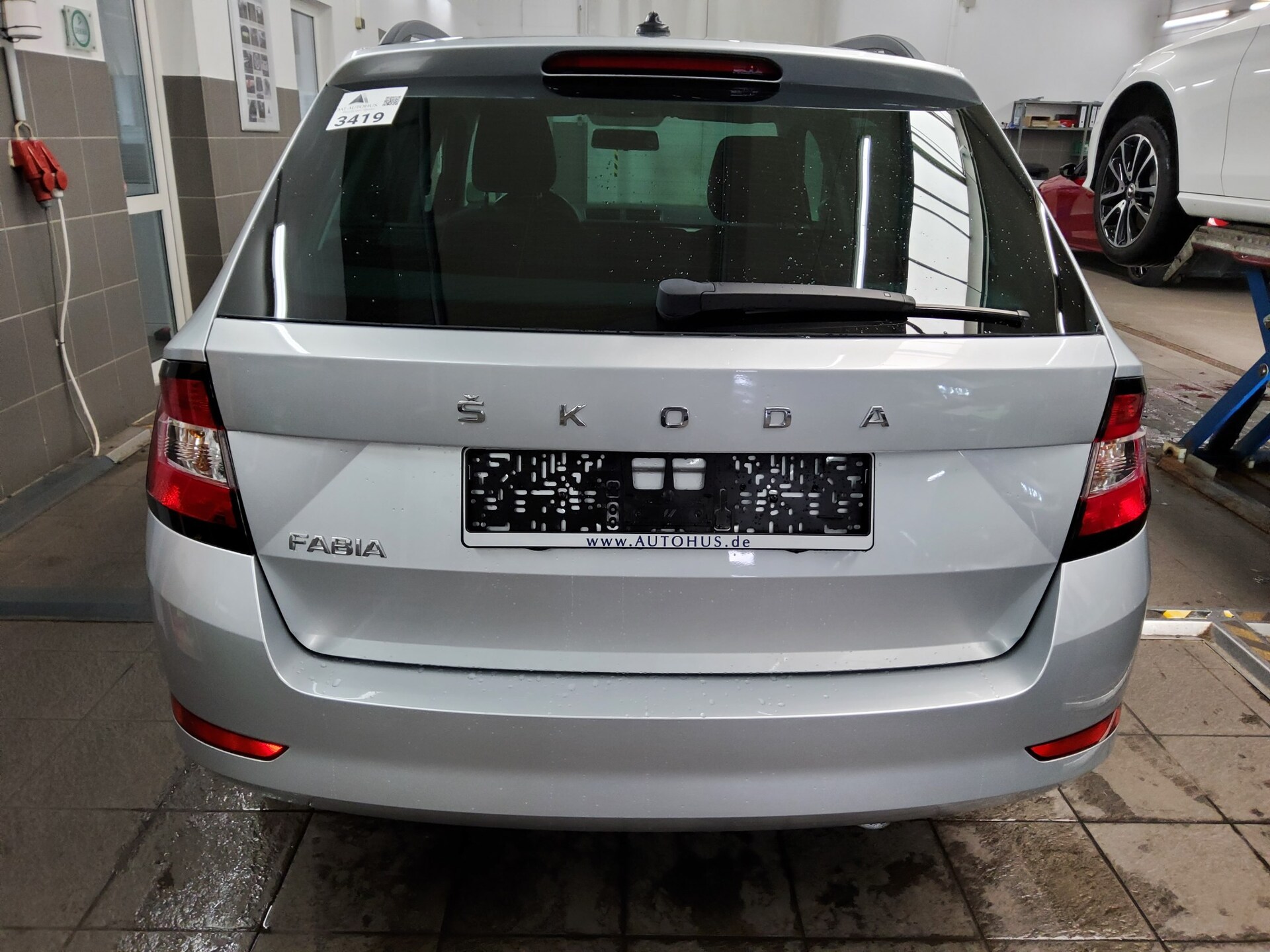 Skoda Fabia Kombi 1.0 TSI Ambition Sound DAB Klima 10