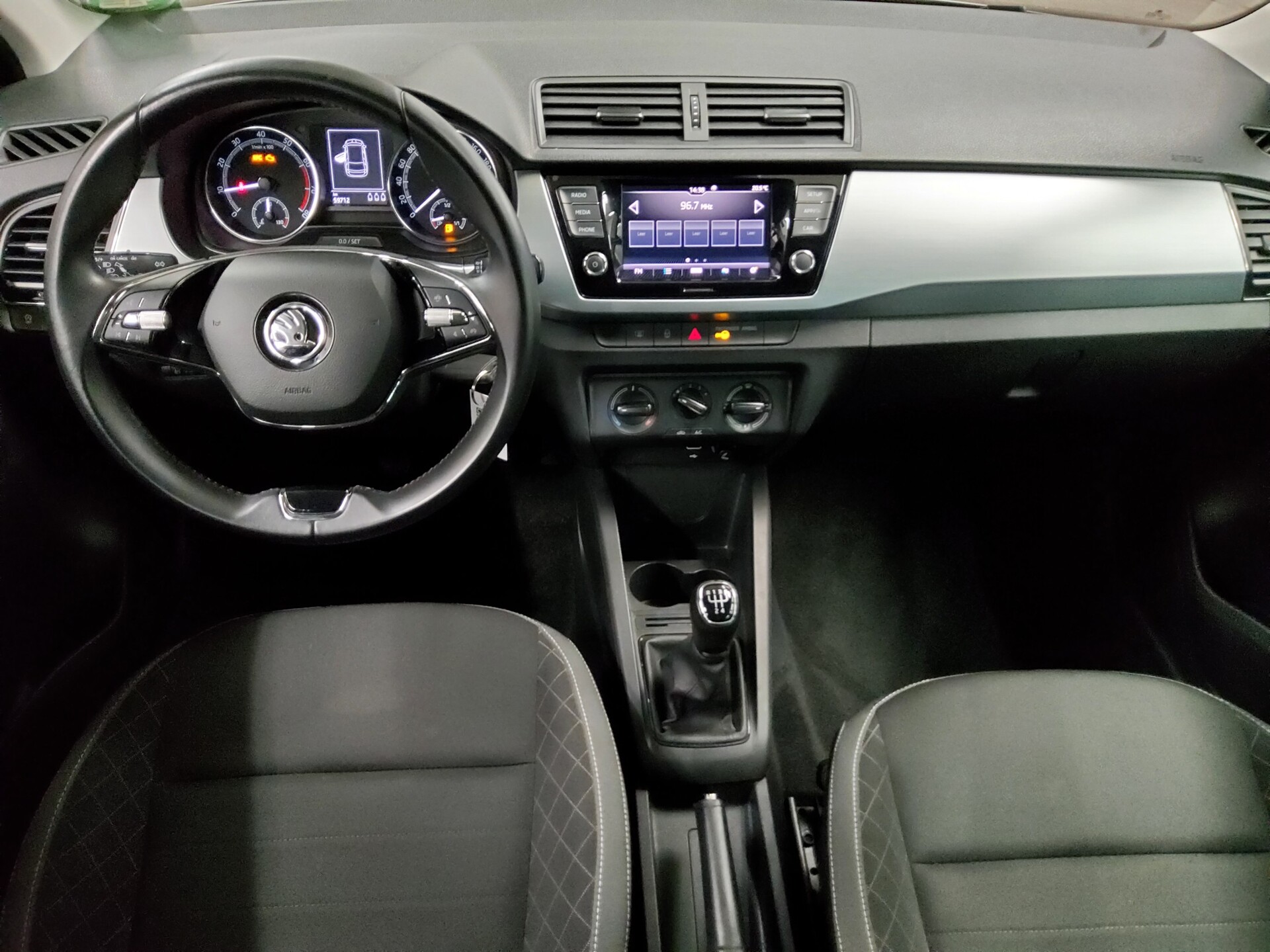 Skoda Fabia Kombi 1.0 TSI Ambition Sound DAB Klima 5