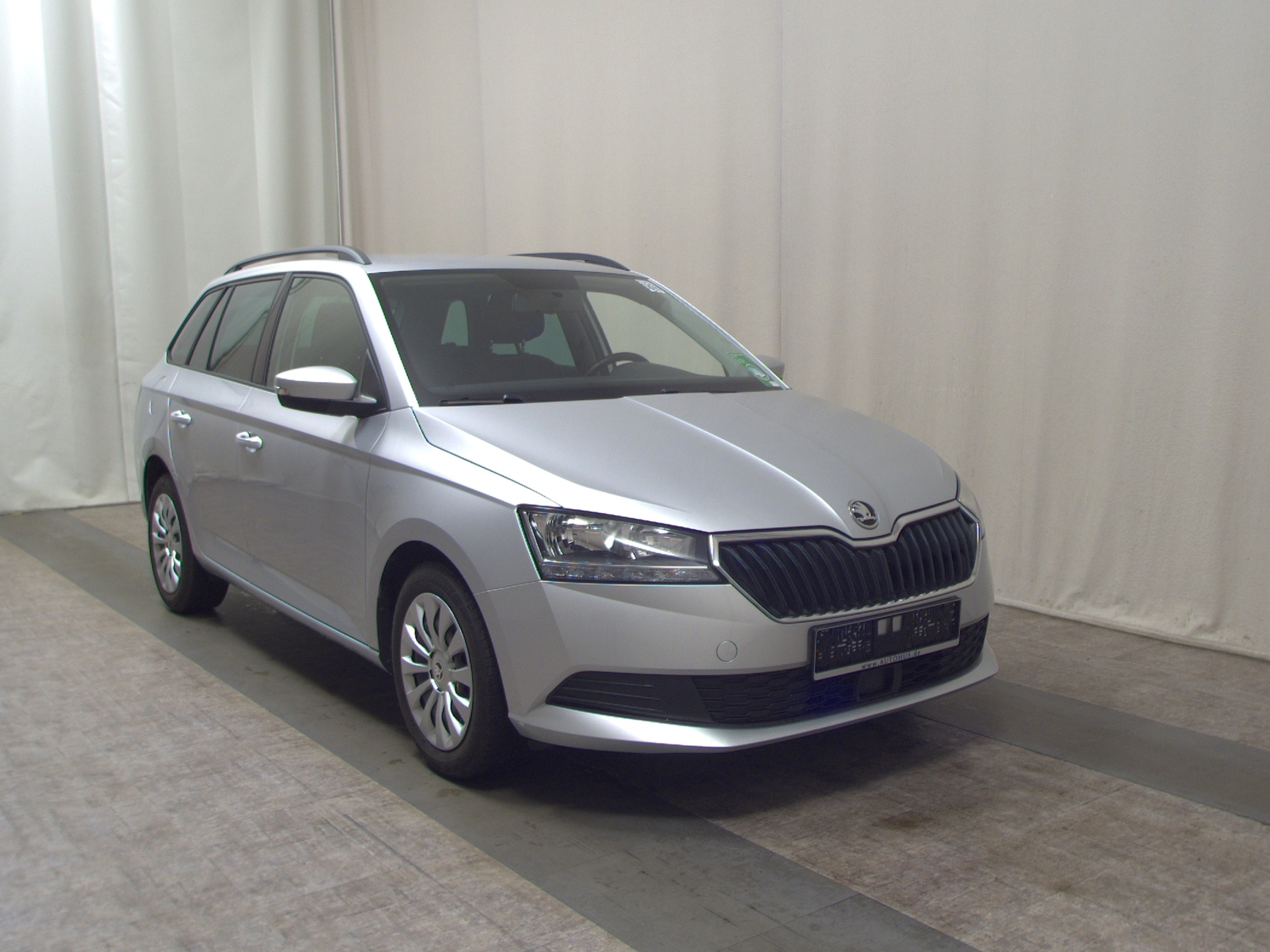 Skoda Fabia Kombi 1.0 TSI Ambition Sound DAB Klima 3