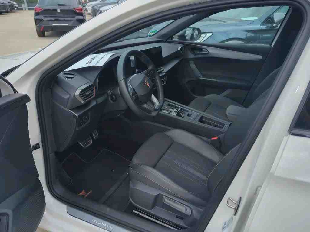 Cupra Leon 1.4 e-Hybrid CUPRA NAVI SHZ PDC LED 6