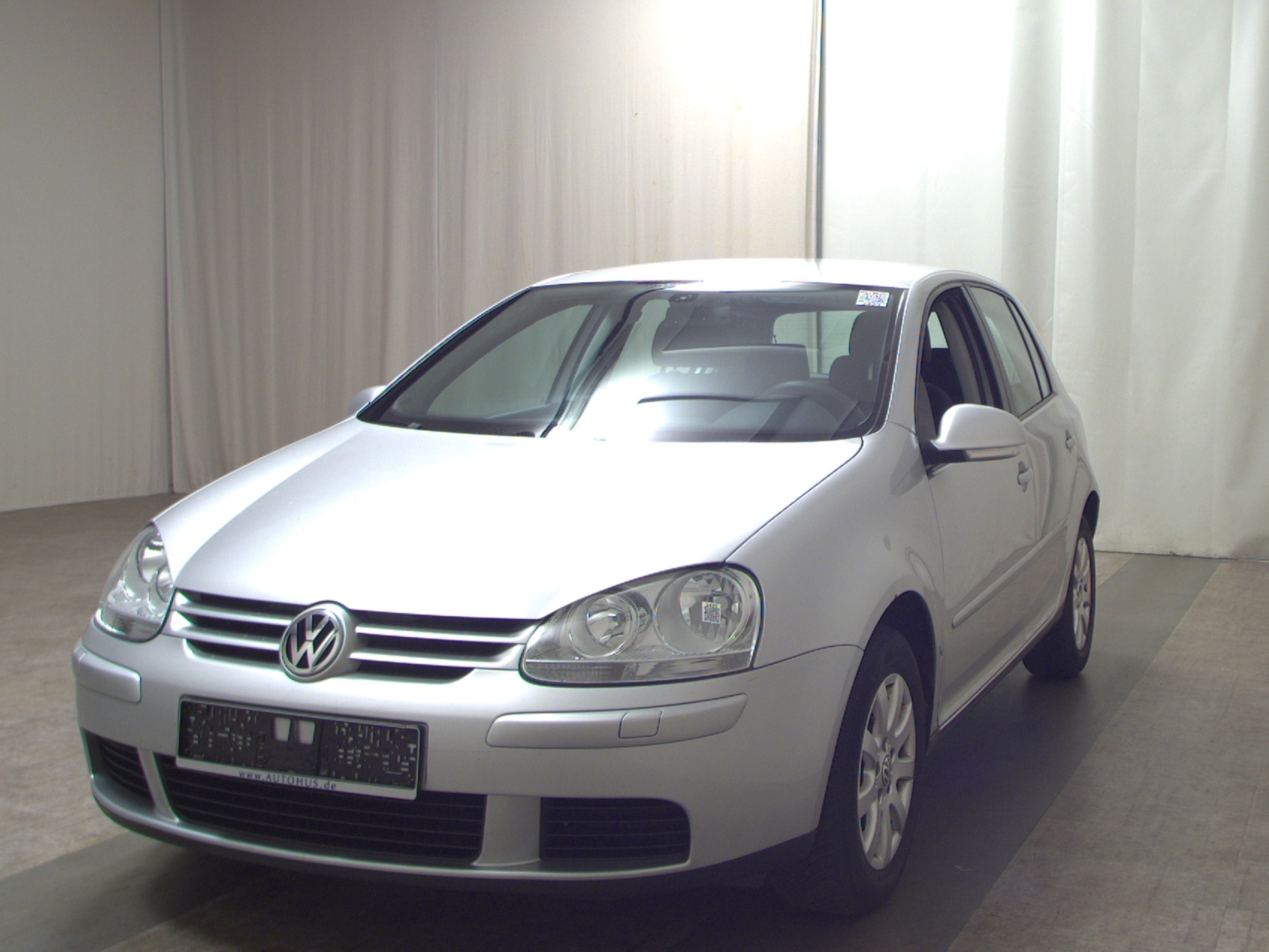 Volkswagen Golf-5 5-Türen Klima SHZ HU 07/27 2