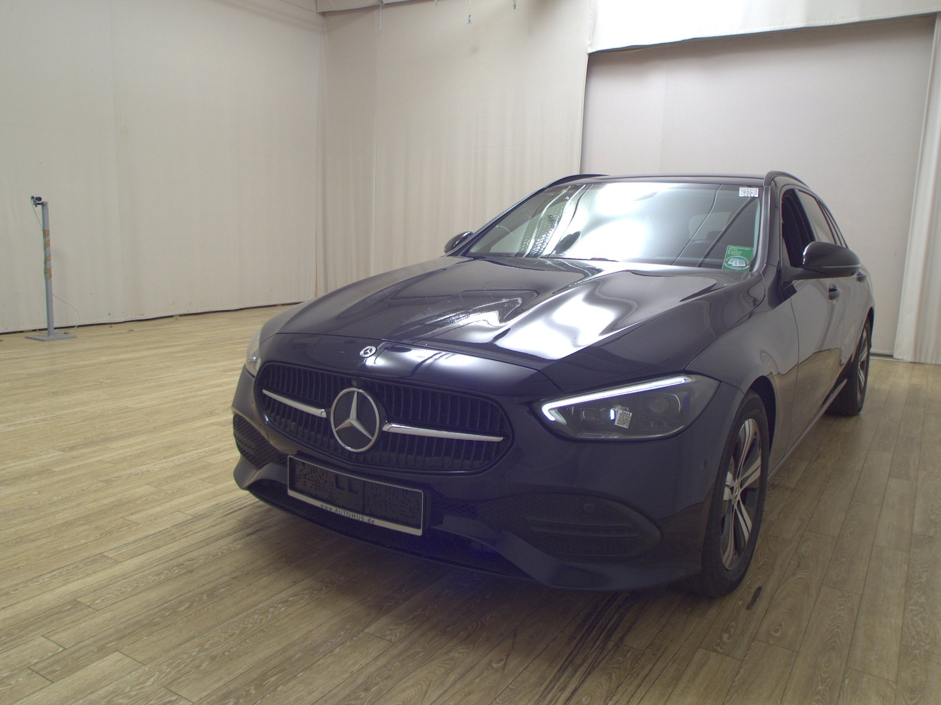 Mercedes-Benz C 220 T d Avantgarde Navi LED HuD Night 360° AHK 2