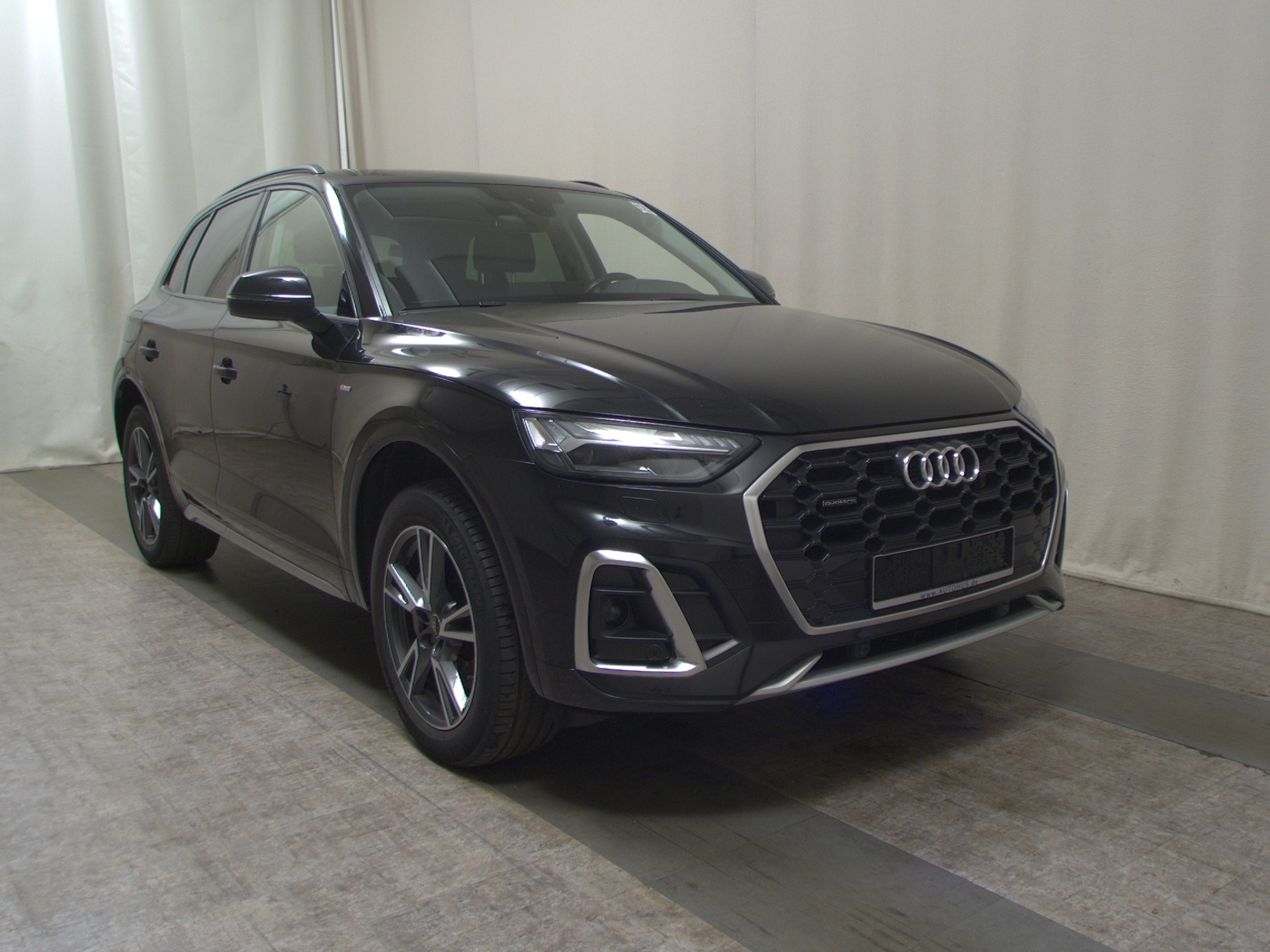Audi Q5 50 TDI Qu. S-Line PDC AHK LEDER MATRIX PANO 3