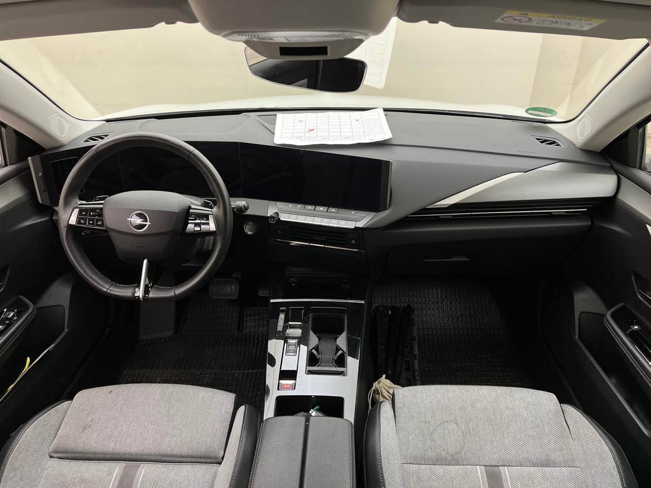 Opel Astra ST 1.5 D Business Elegance Navi LED T-Leder PDC 5