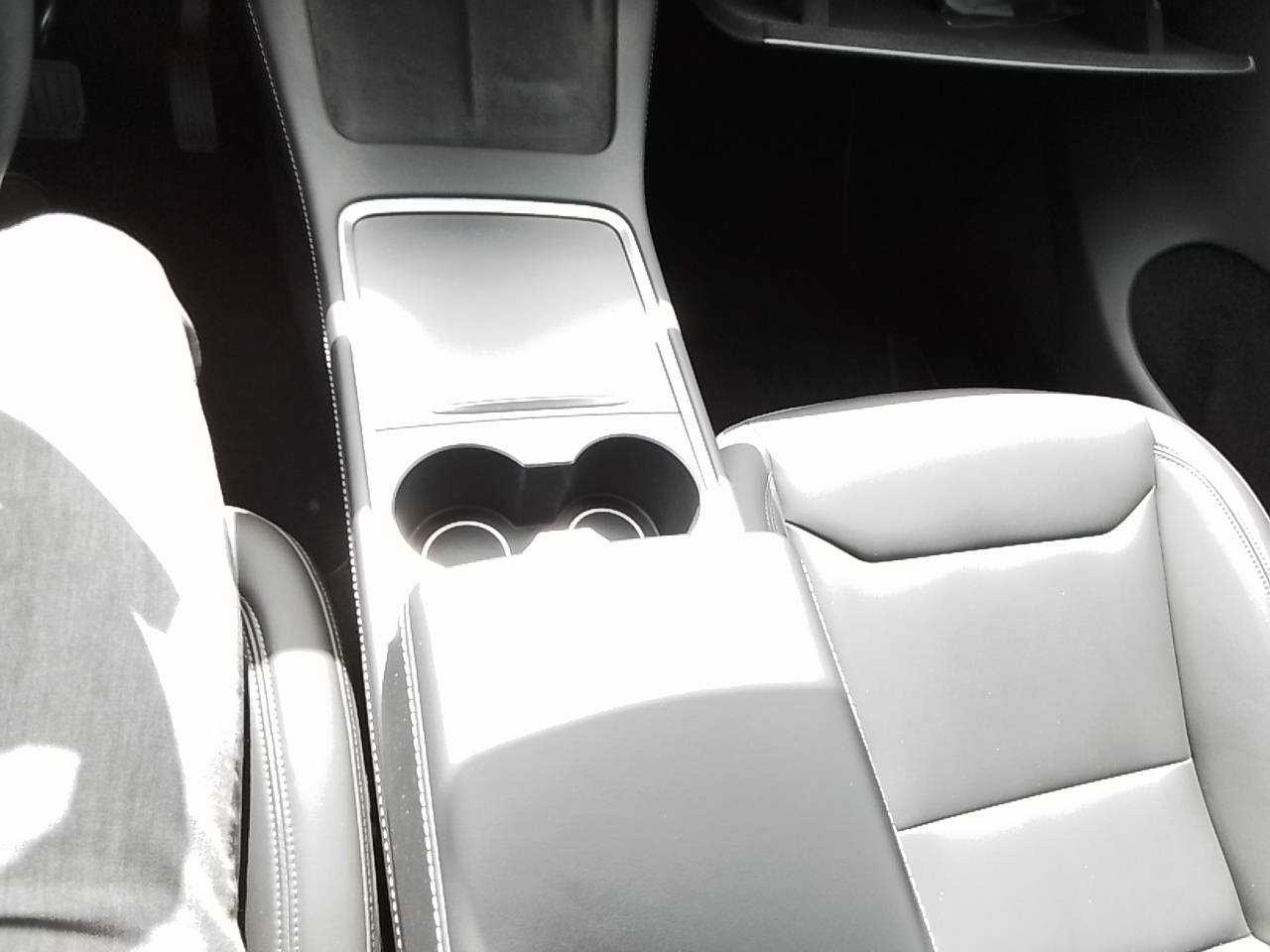 Tesla Model Y RWD NAVI LED LEDER SHZ 8