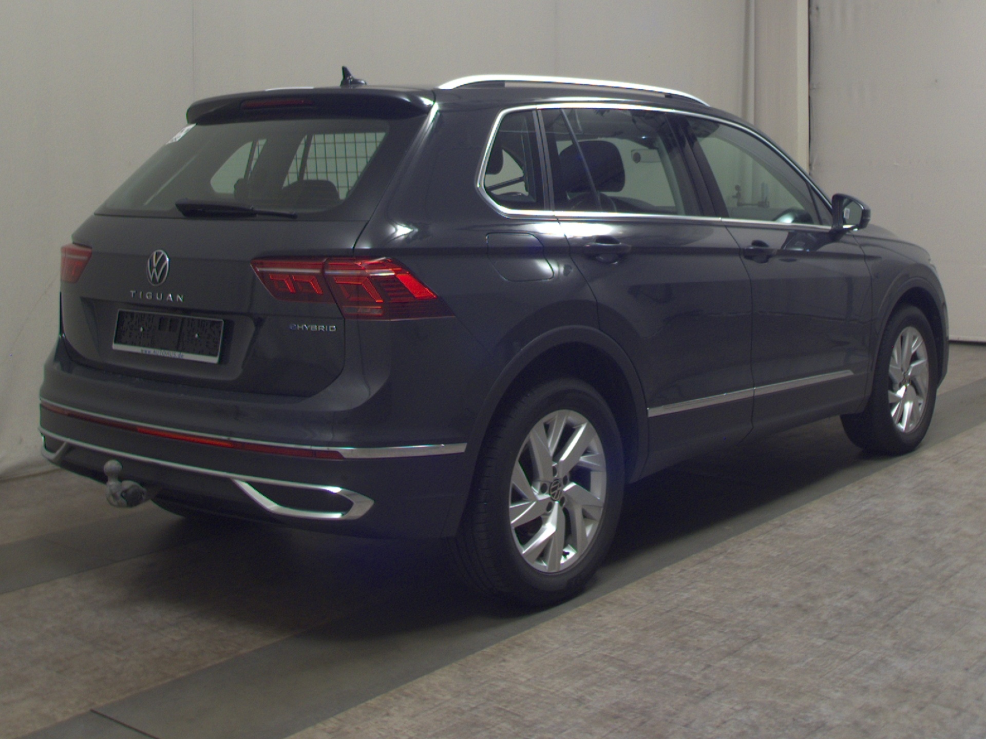 Volkswagen Tiguan 1.4 TSI e Elegance Leder DCC Matrix DC 4