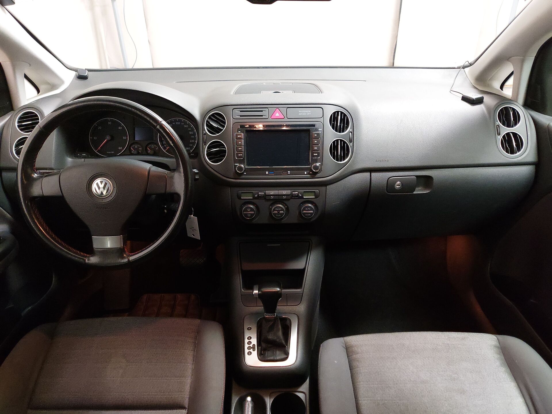 Volkswagen Golf Plus 1.9 TDI Goal Navi AHK PDC Shz Klima 12