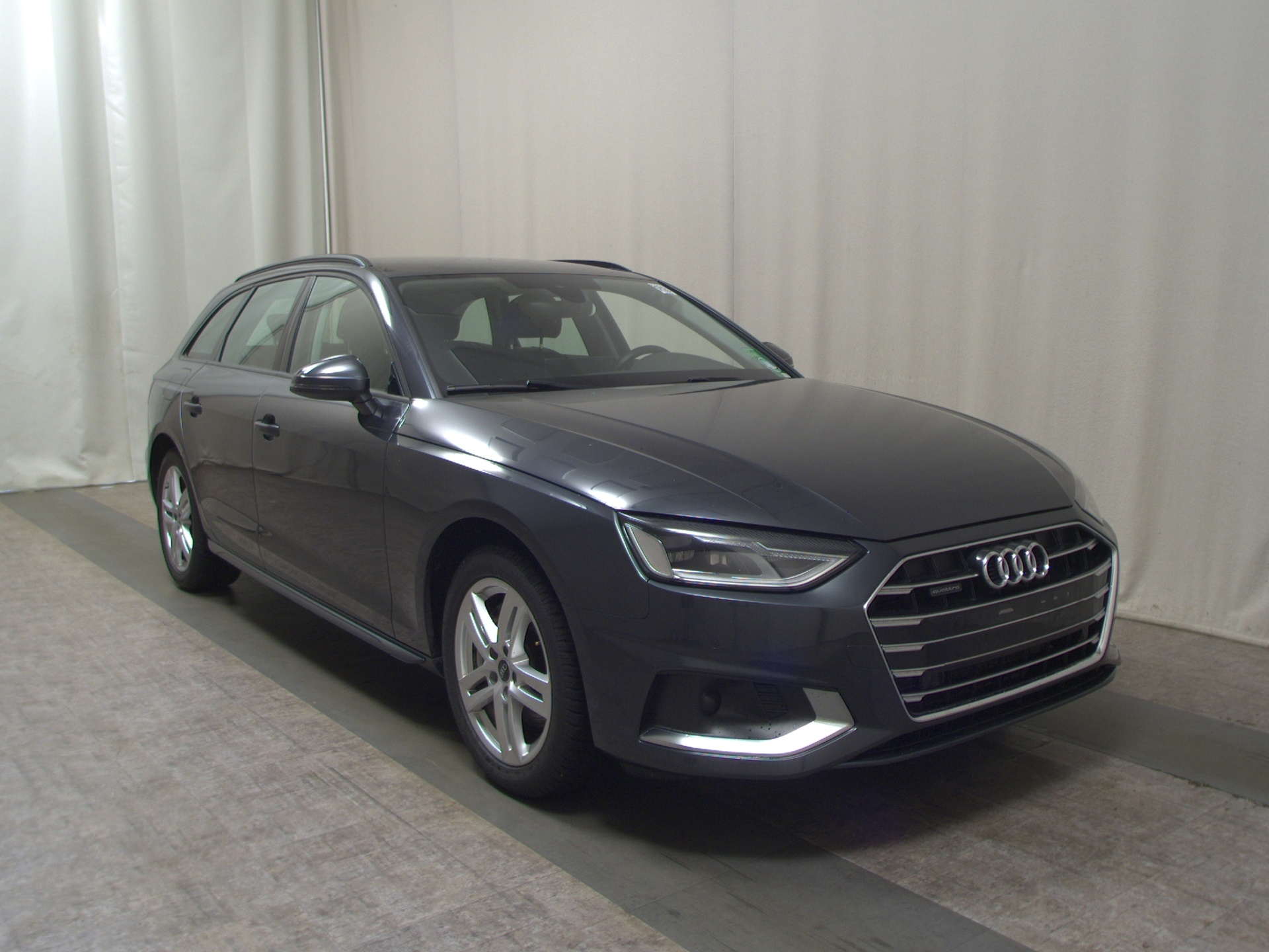 Audi A4 Avant 40 TDI Qu. advanced Leder Navi LED Sound 3