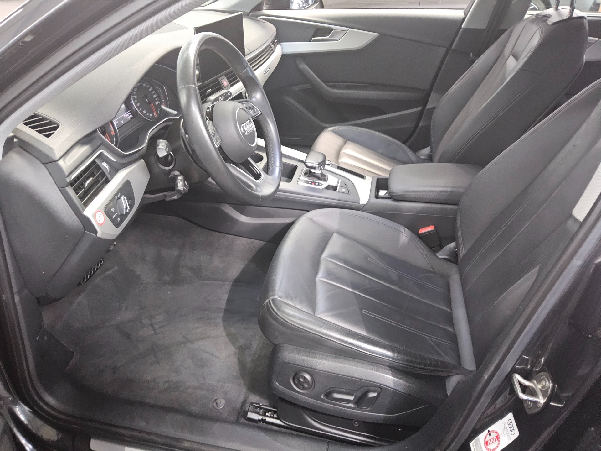 Audi A4 Avant 40 TDI Qu. advanced Leder Navi LED Sound 8