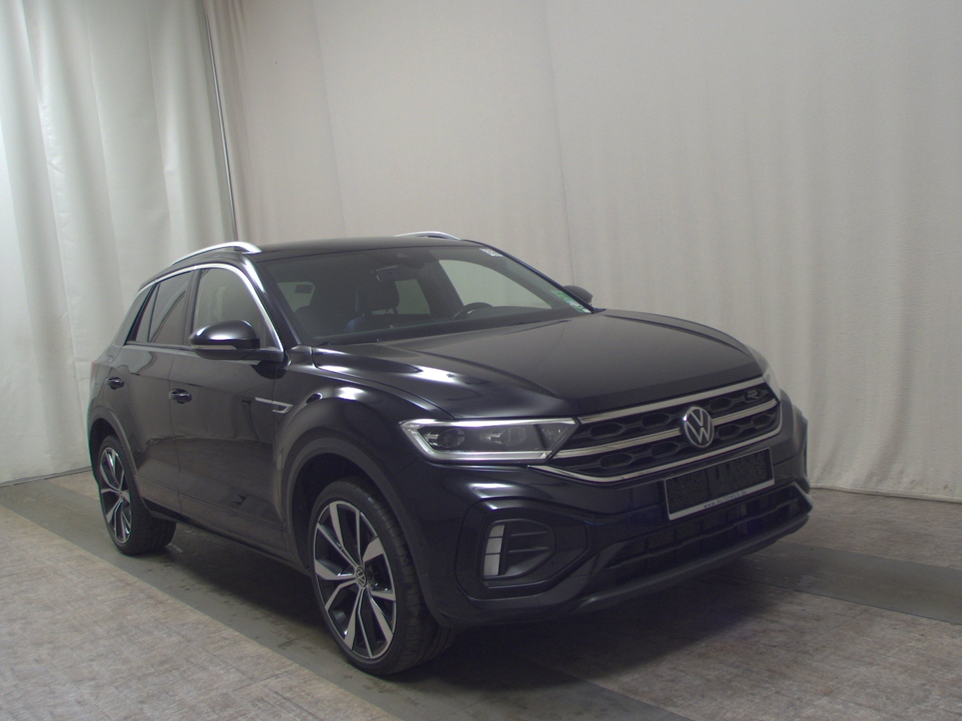Volkswagen T-Roc 2.0 TSI 4M R-Line Navi Matrix ACC RfK AHK 3
