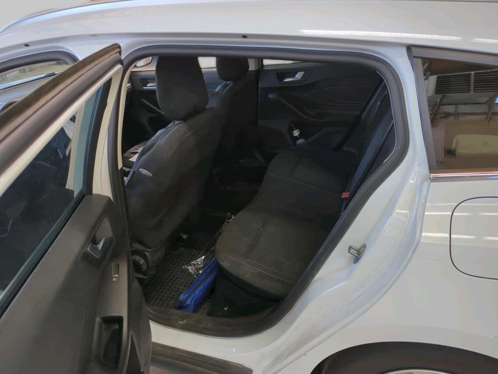Ford Focus Turnier 1.5 EB Cool&Connect Navi LED AHK RFK SHZ 9