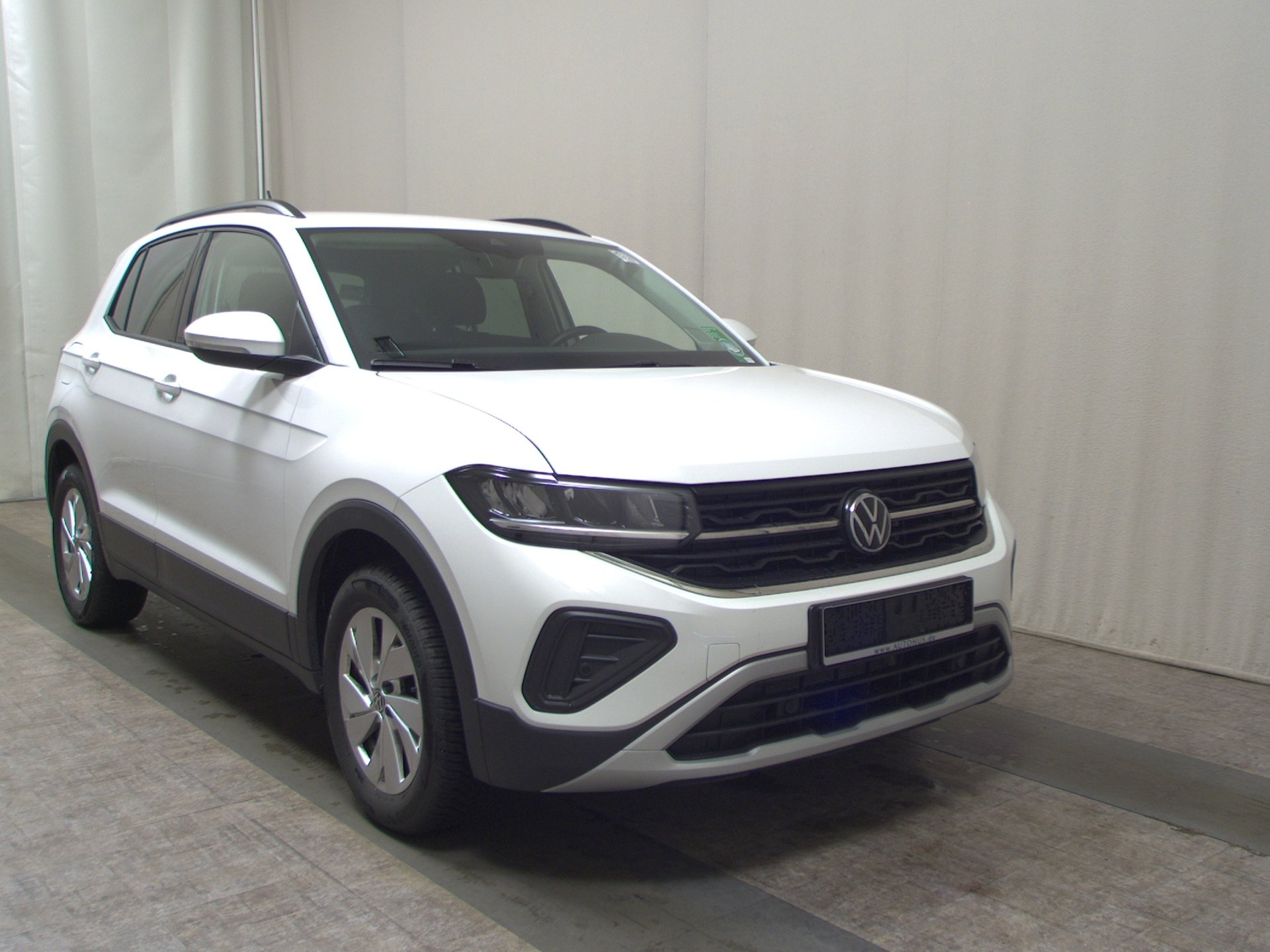Volkswagen T-Cross 1.0 TSI Life Navi LED DC PDC SHZ 3