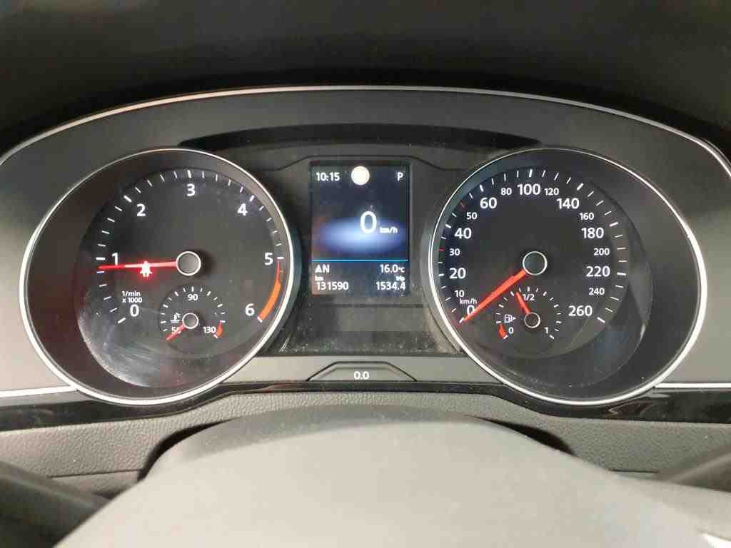 Volkswagen Passat Variant 2.0 TDI Elegance LEDER NAVI LED RFK 9