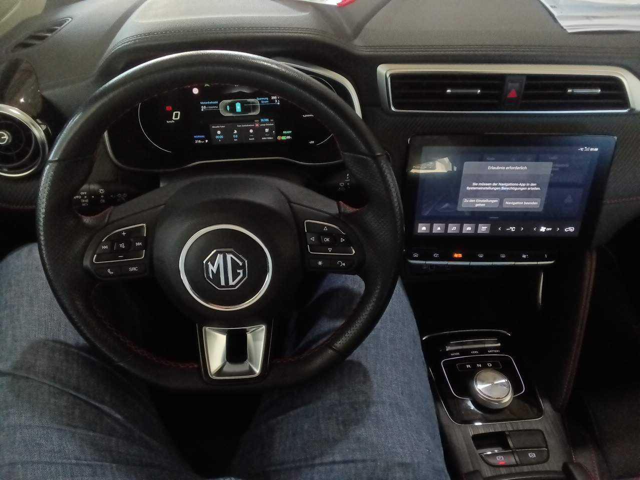 MG ZS Luxury Navi LED Pano Leder 360° 4