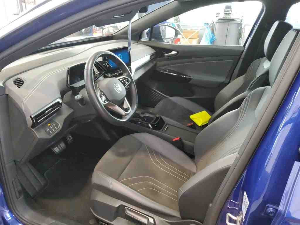 Volkswagen ID.4 Pro Performance NAVI SHZ RFK ACC AHK 6