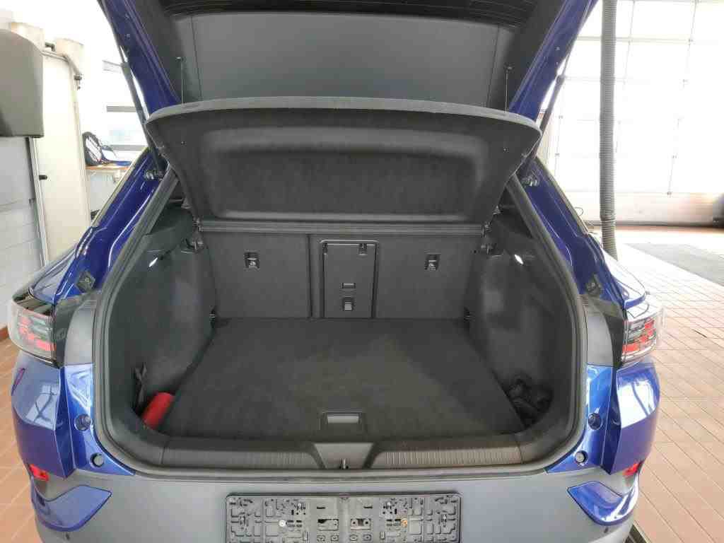 Volkswagen ID.4 Pro Performance NAVI SHZ RFK ACC AHK 11