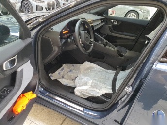 Polestar 2 NAVI SHZ LED ACC SPURHALTE 5