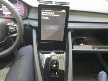 Polestar 2 NAVI SHZ LED ACC SPURHALTE 7