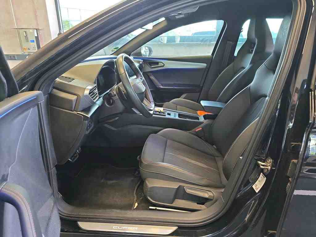Cupra Leon CUPRA NAVI SHZ PDC LED 6