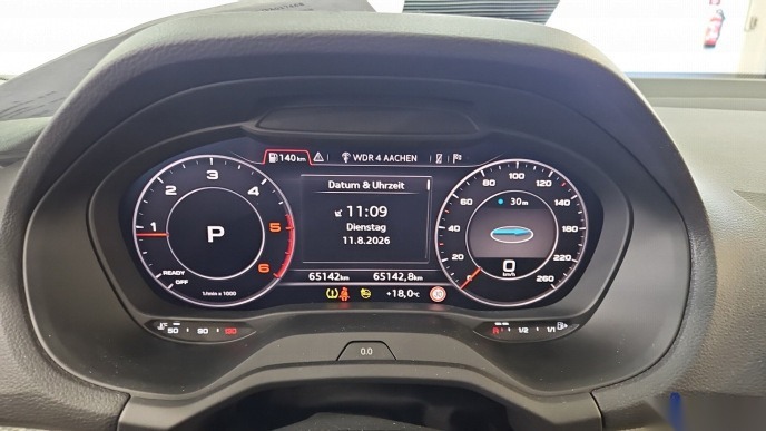 Audi Q2 2.0 TDI Q2 2.0 TDI Leder NAVI 7