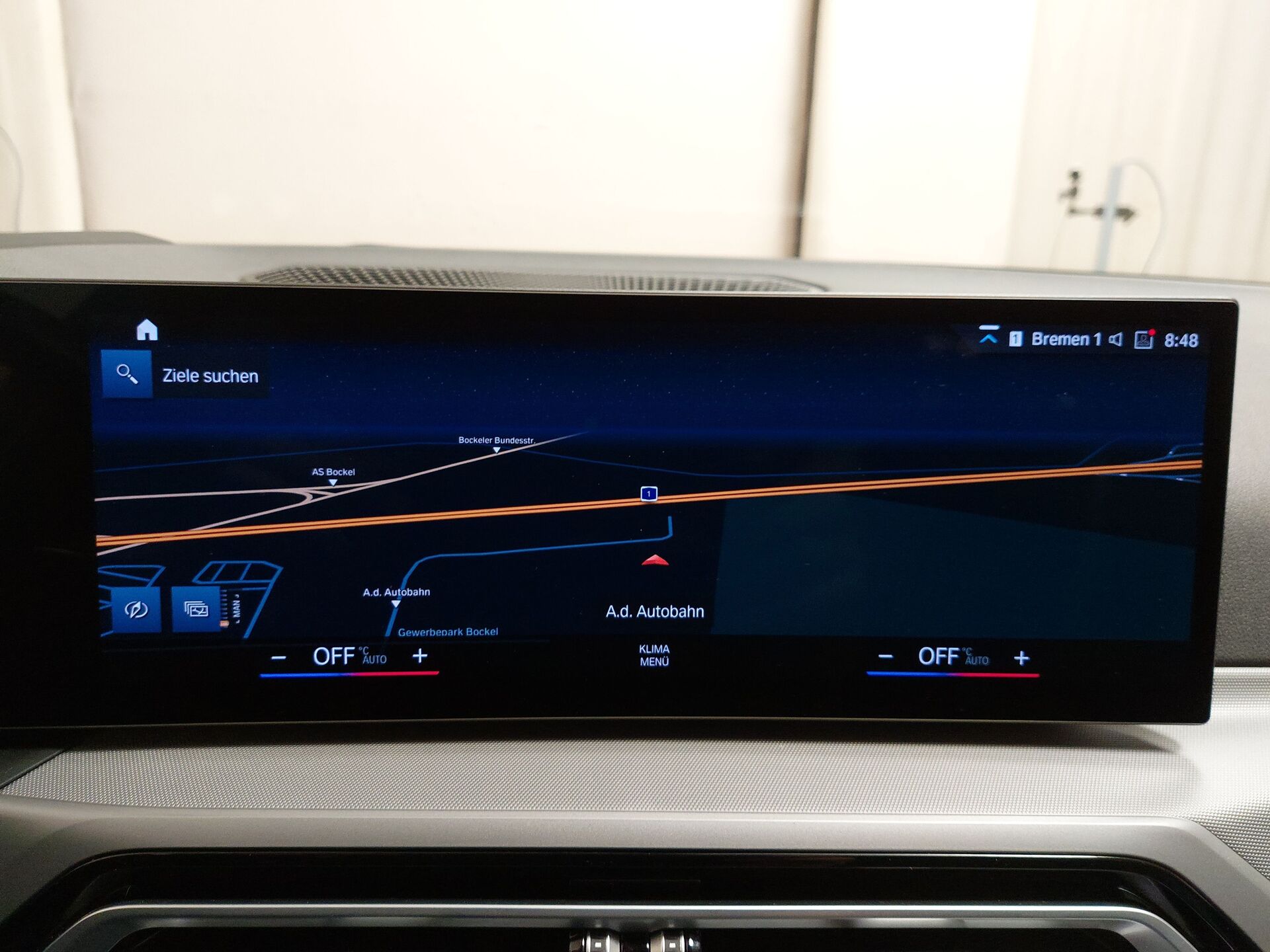 BMW 320d Touring Leder NAVI SHZ PDC LED 18
