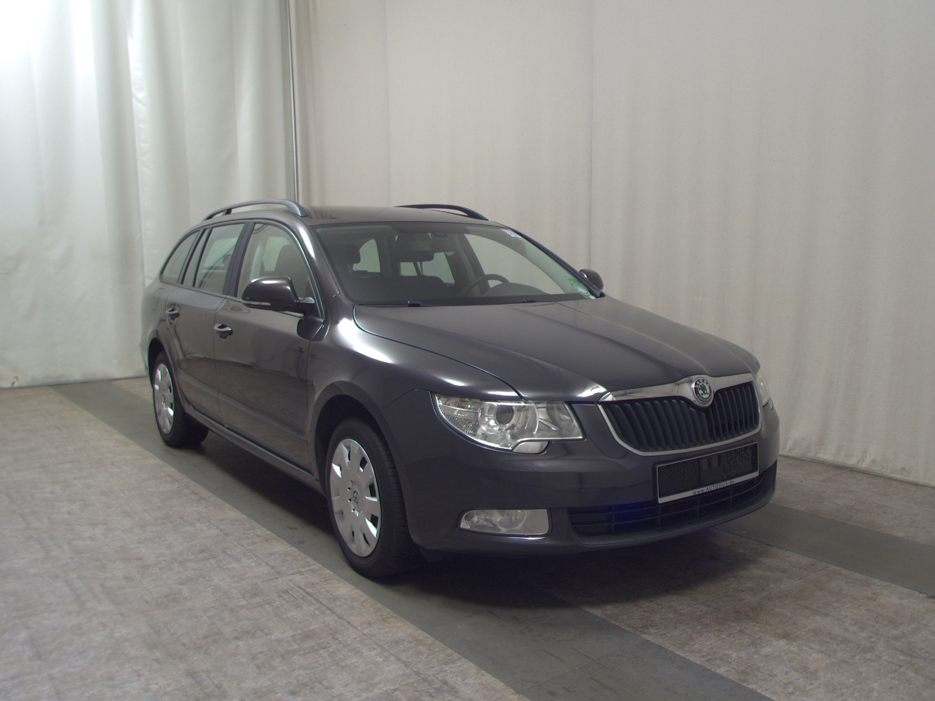 Skoda Superb Kombi 1.4 TSI Comfort HU 03/27 AHK 3