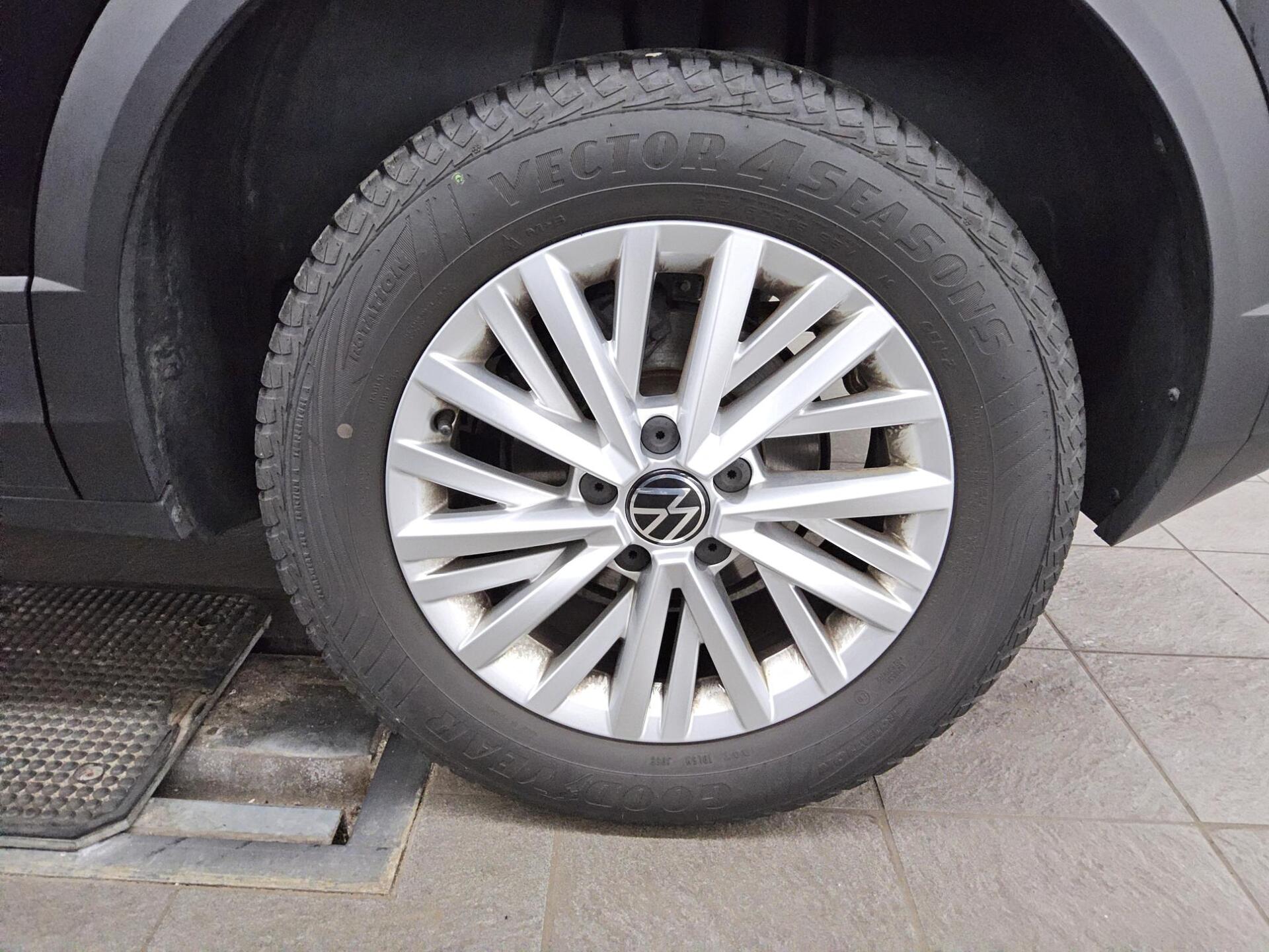 Volkswagen T-Roc 1.0 TSI Life Navi LED AID 11
