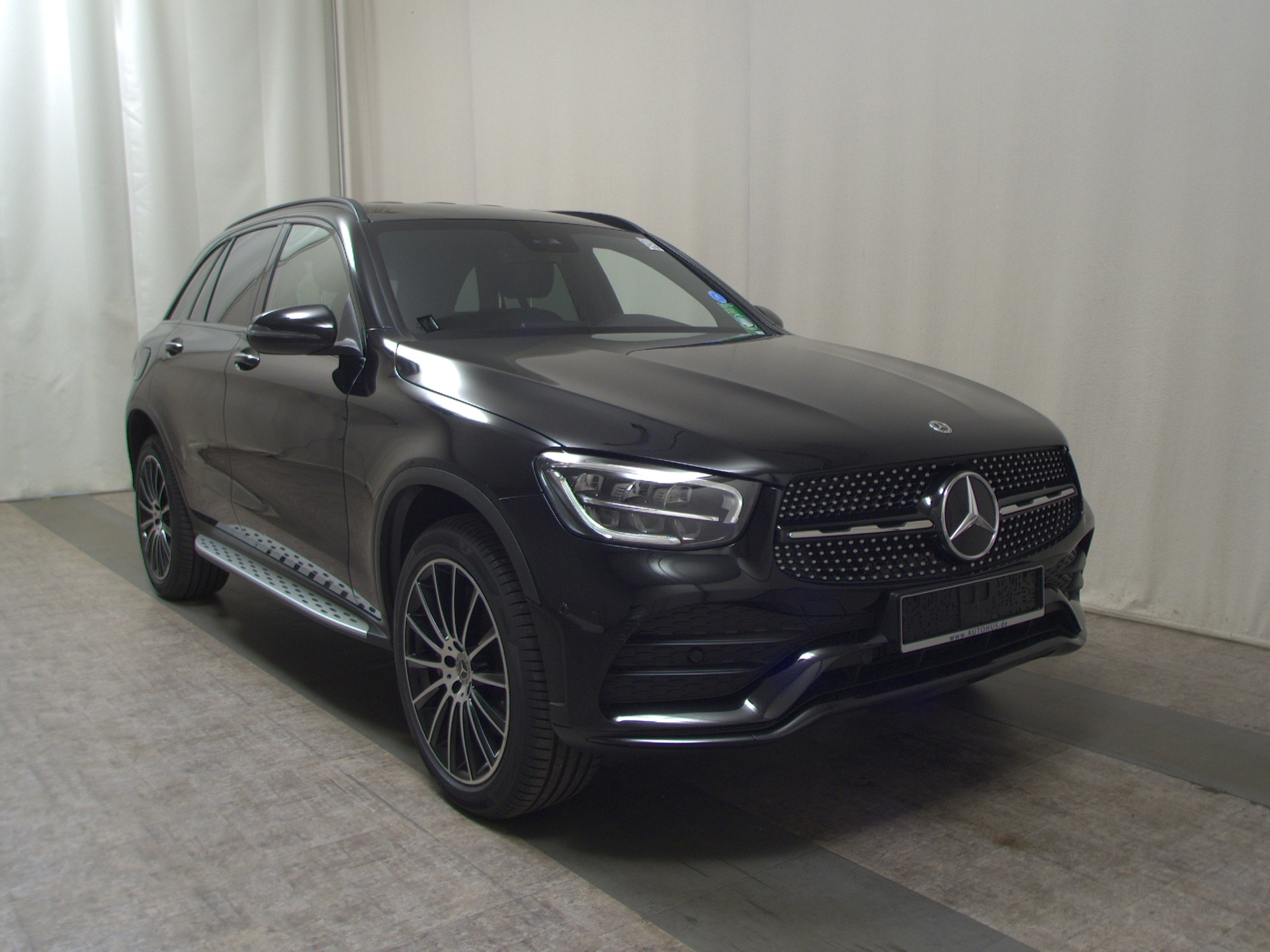 Mercedes-Benz GLC 300 de 4M AMG-Line Navi LED Widescrn AHK Sound Night 3