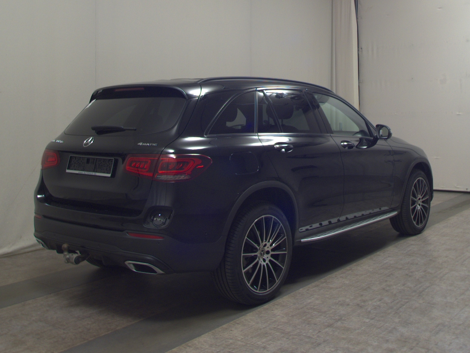 Mercedes-Benz GLC 300 de 4M AMG-Line Navi LED Widescrn AHK Sound Night 4