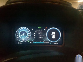Hyundai Kona Trend SHZ RFK LED ACC SPURHALTE 4