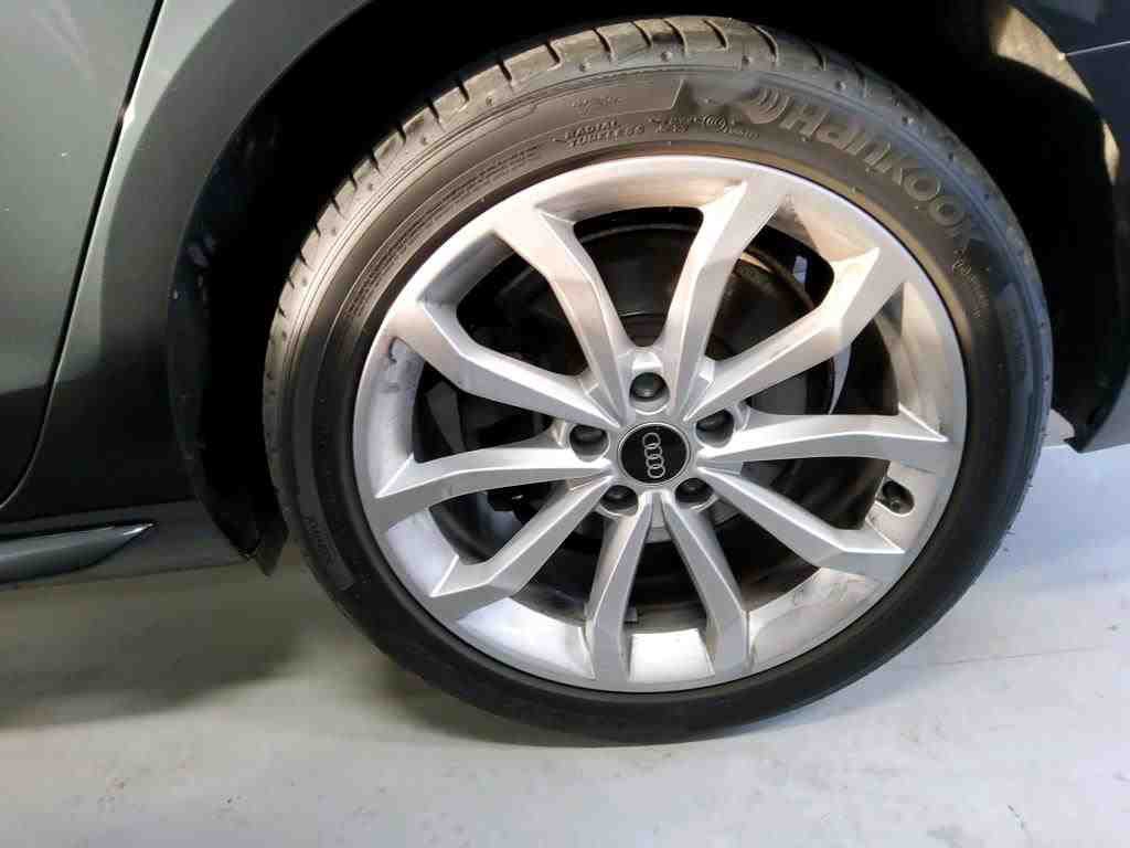 Audi A4 40 TDI advanced Leder RFK Sound 12