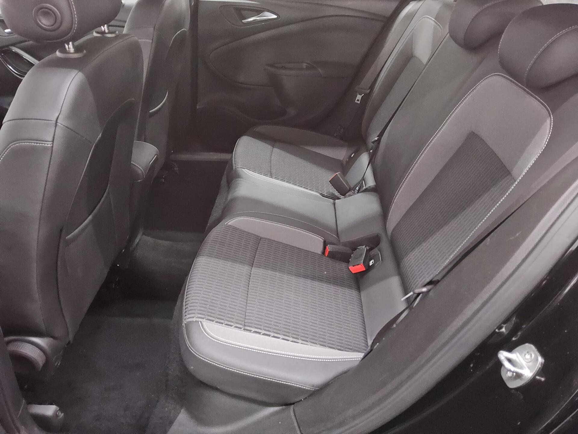 Opel Astra ST 1.5 D Elegance -Motorschaden- 13