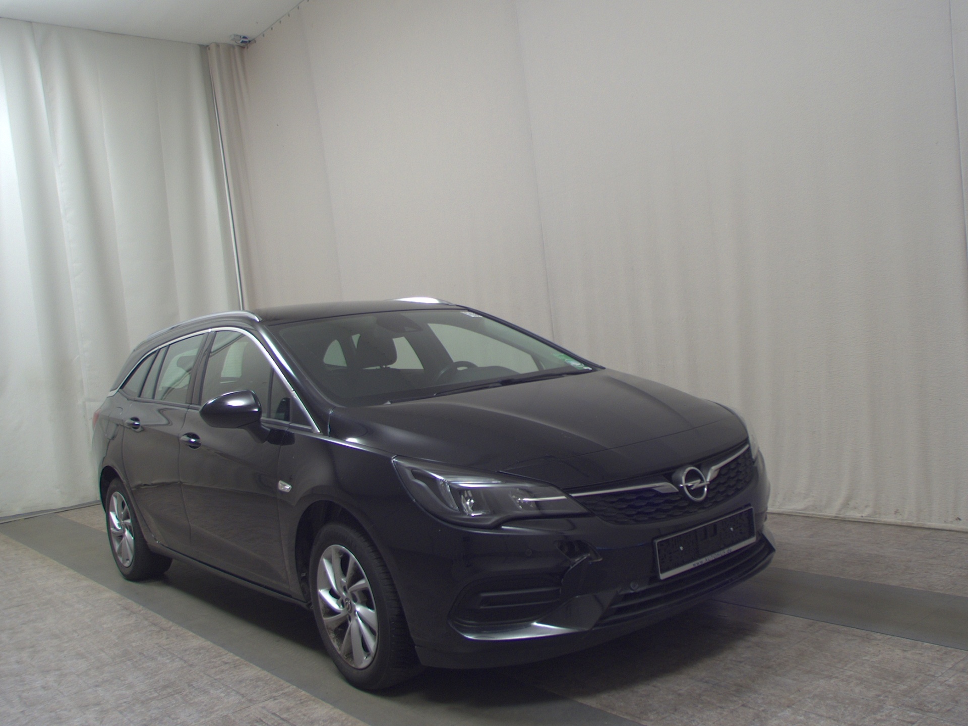 Opel Astra ST 1.5 D Elegance -Motorschaden- 3