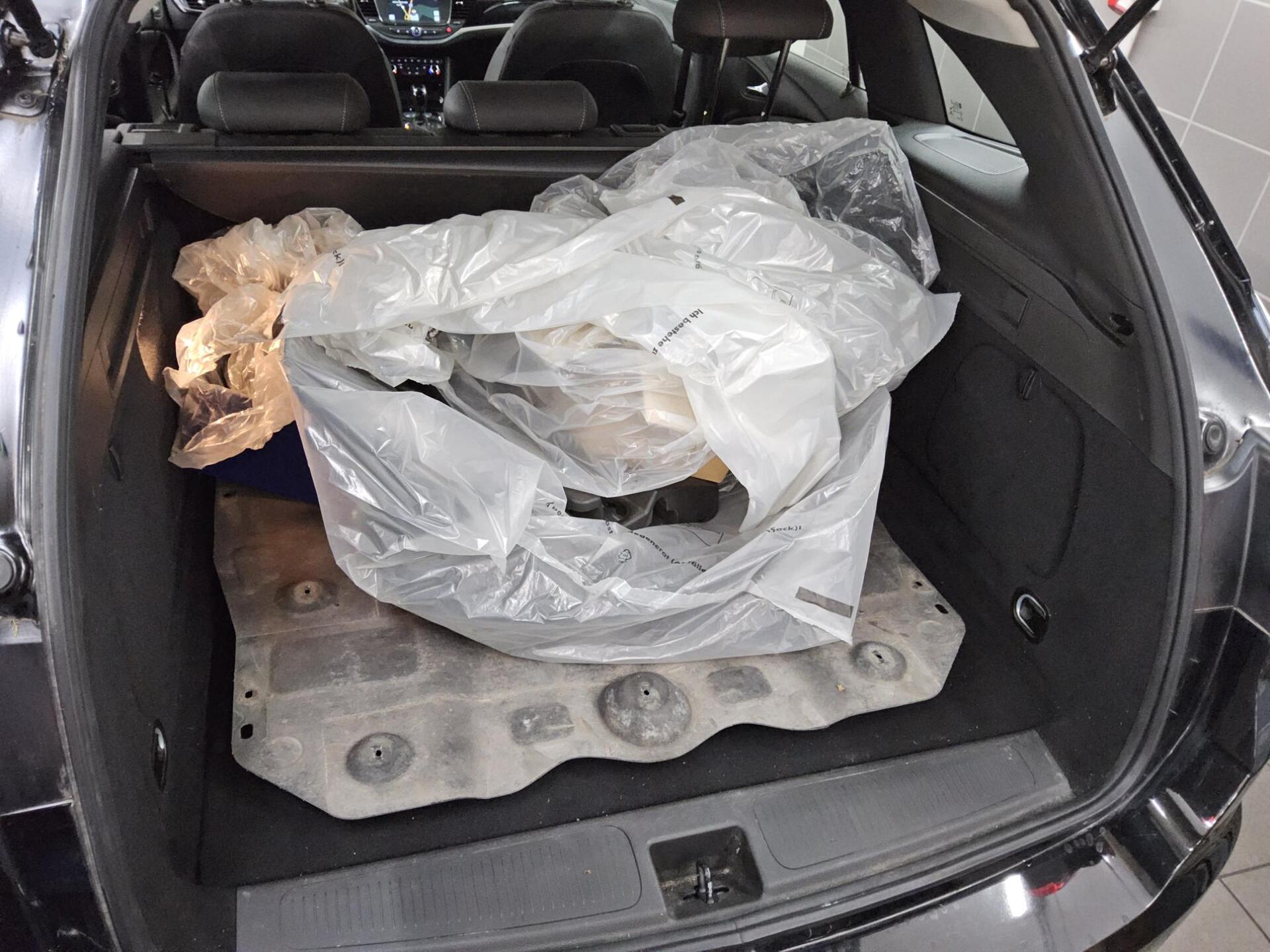Opel Astra ST 1.5 D Elegance -Motorschaden- 11
