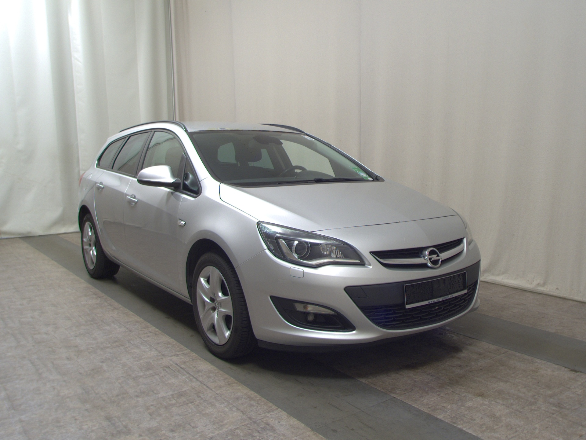 Opel Astra ST 1.6 CDTI Edition Navi Xenon HU 03/28 3