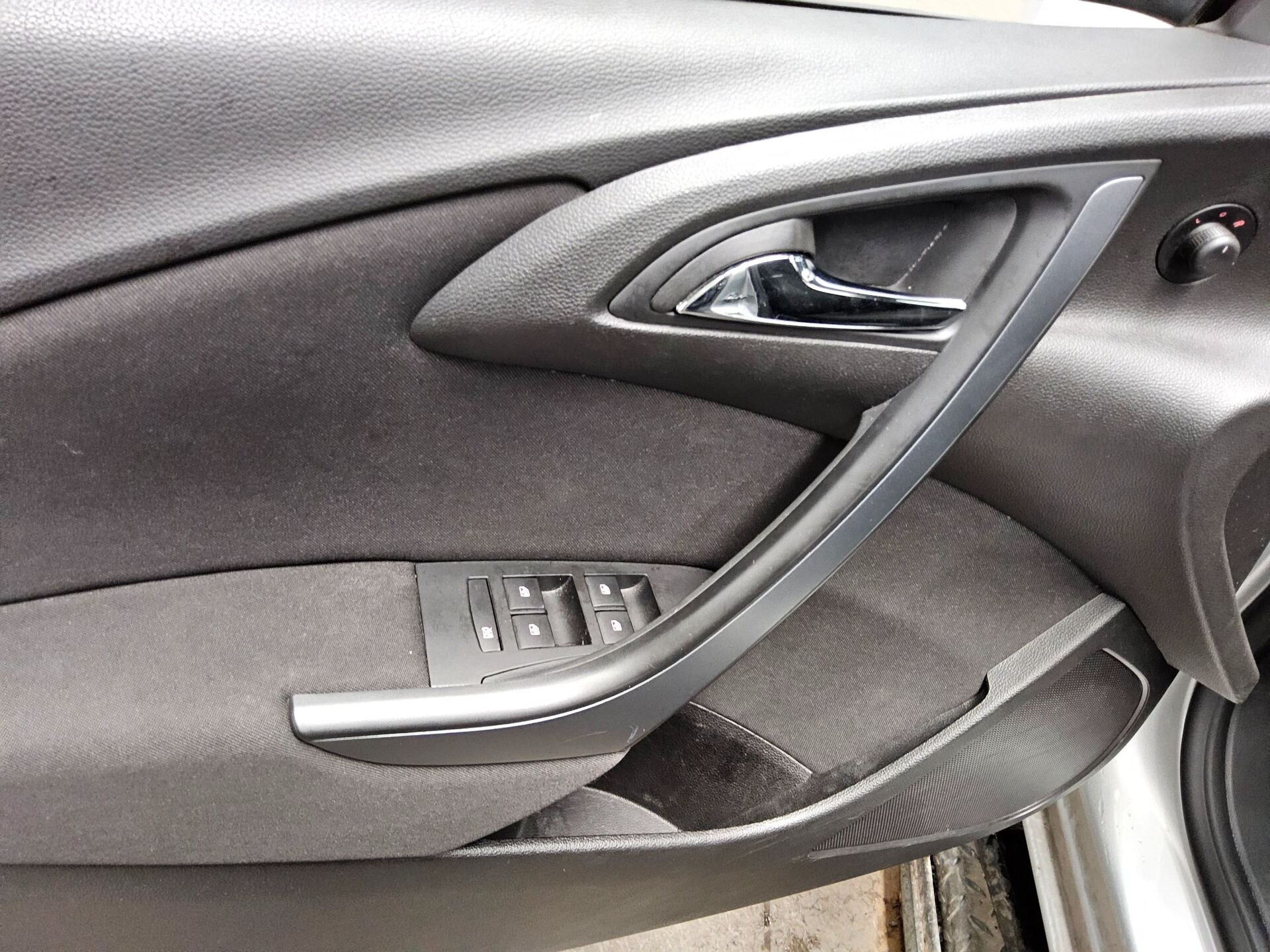 Opel Astra ST 1.6 CDTI Edition Navi Xenon HU 03/28 9