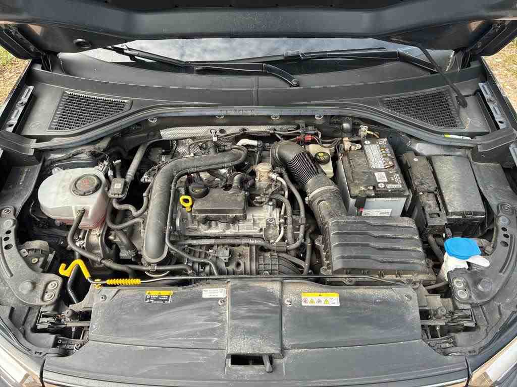 Volkswagen T-Roc 1.0 TSI Life NAVI AID SHZ RFK LED 11