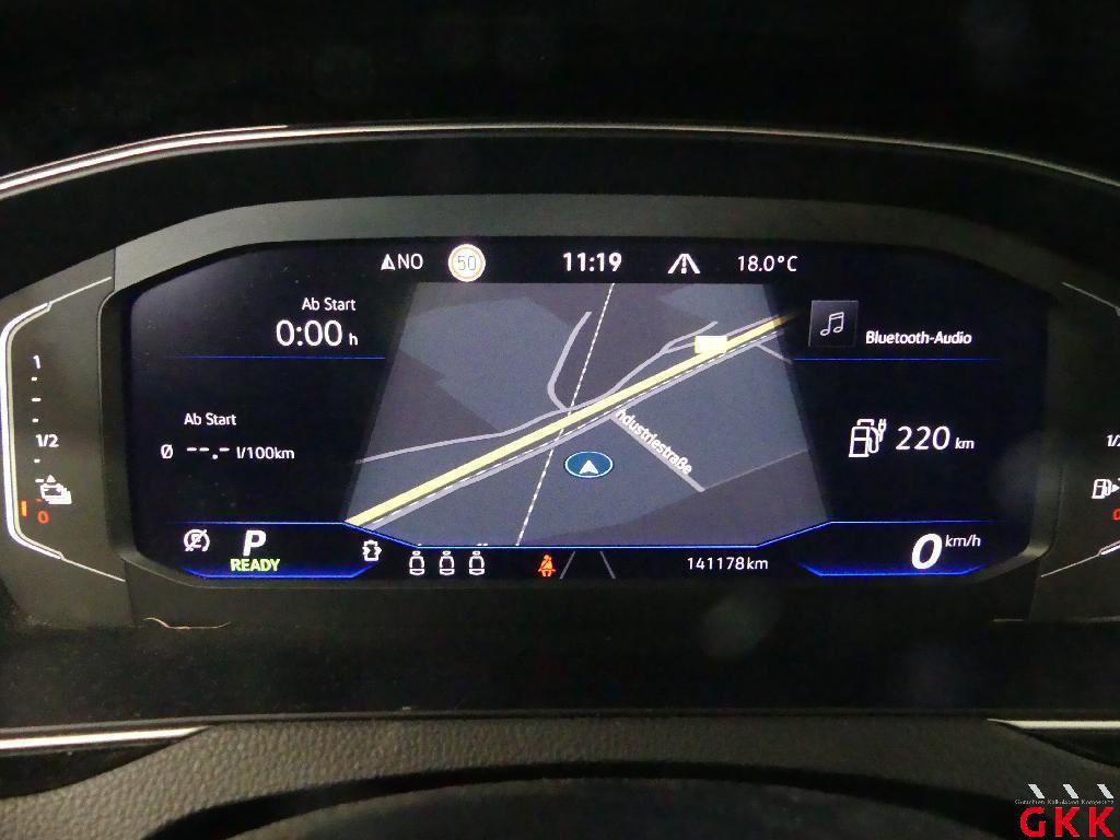 Volkswagen Passat Var. 1.4 TSI Navi LED AID Pano Shz 8