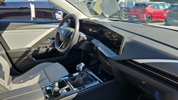 Opel Astra ST 1.5 D Elegance NAVI SHZ RFK LED 6