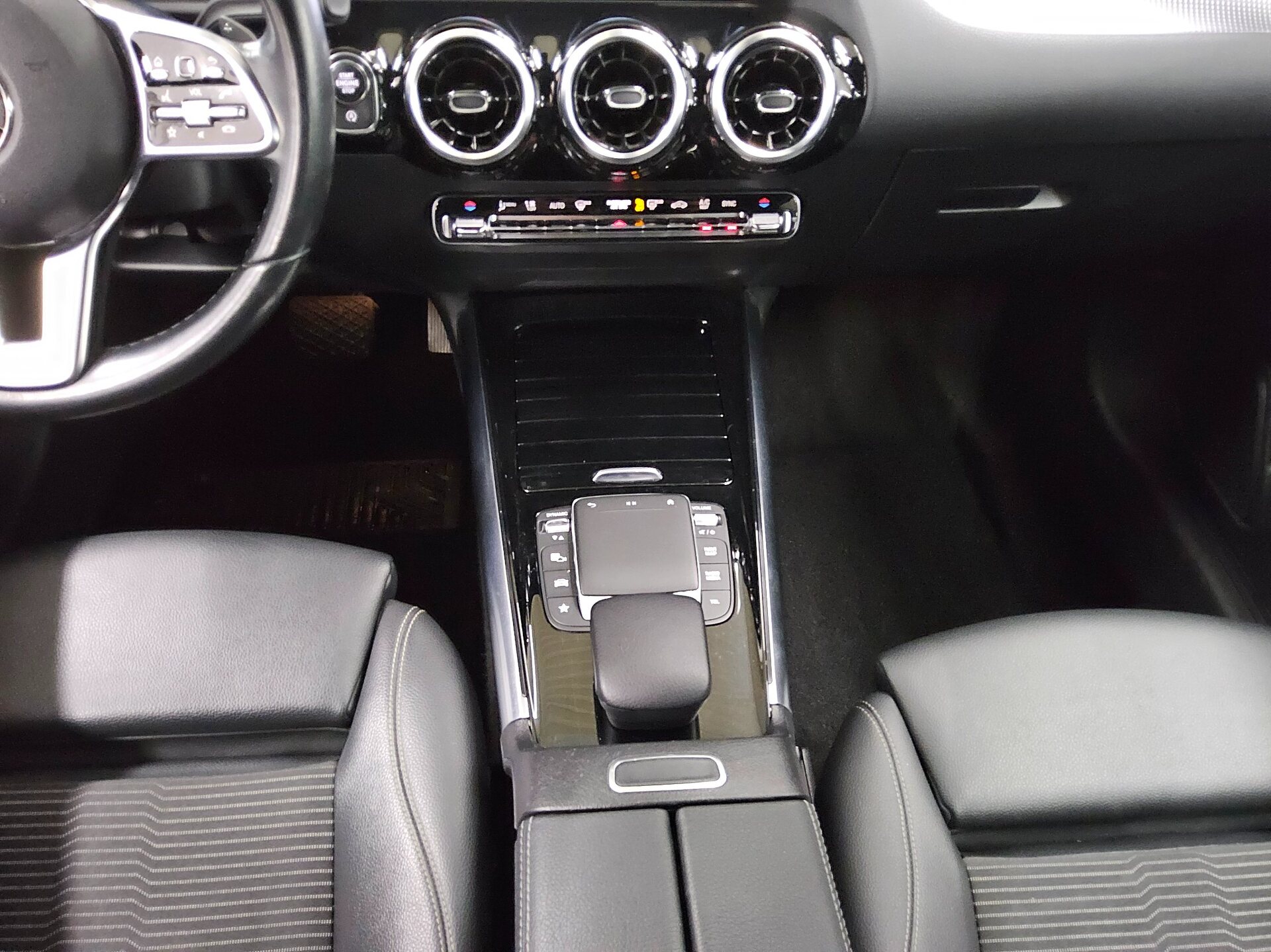 Mercedes-Benz B 200 d 6