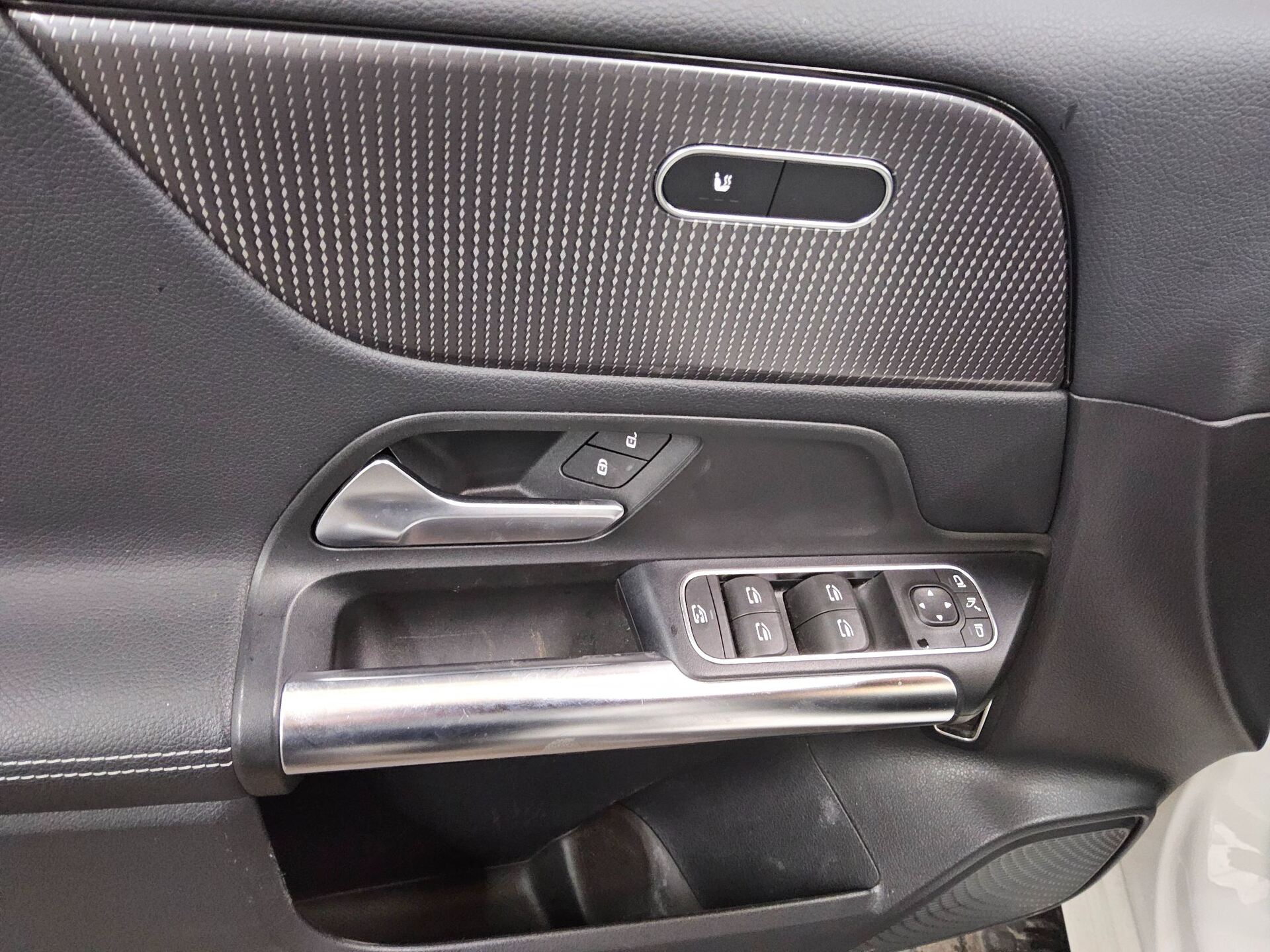 Mercedes-Benz B 200 d 10